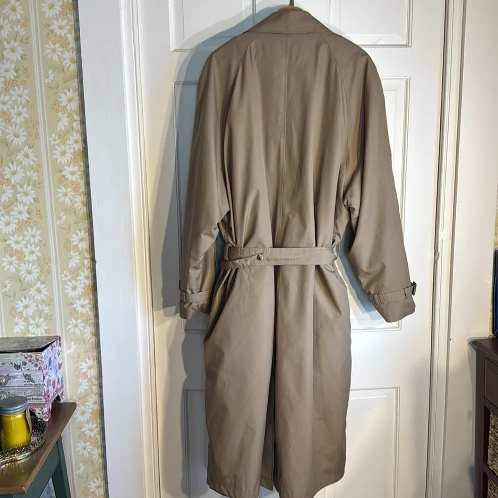 NWOT Tan Men’s Trench Coat